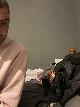 Snapshot of ThatGuyNextDoor1992 chatting on September 16, 2025, 1:39 am ThatGuyNextDoor1992 online show from September 16, 2025, 1:39 am