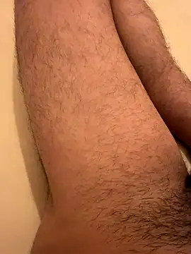 gokhanbey34 online show from January 7, 2026, 8:58 pm