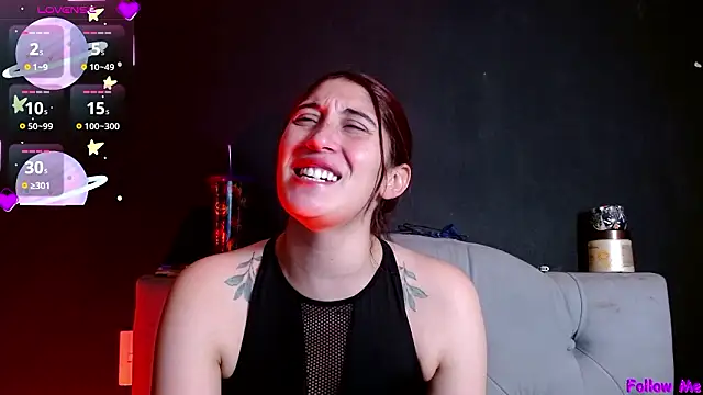 Red-moon1 online show from February 25, 2026, 4:34 am