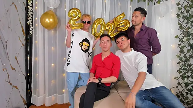 EuphoriaBoys online show from December 31, 2024, 2:14 pm