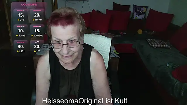 HeisseomaOriginal online show from September 21, 2025, 7:13 am