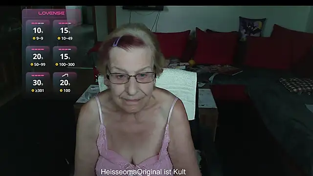 HeisseomaOriginal online show from July 24, 2026, 7:15 am