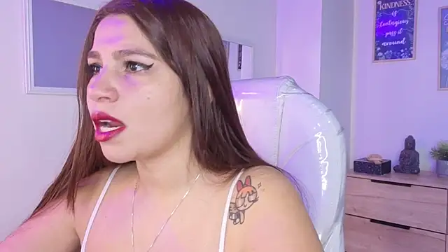 Snapshot of bluee_hazell chatting on December 3, 2025, 11:53 am bluee hazell online show from December 3, 2025, 11:53 am