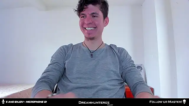 Snapshot of Headhunterdz chatting on February 14, 2026, 8:42 pm Headhunterdz online show from February 14, 2026, 8:42 pm