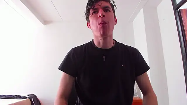 Snapshot of Headhunterdz chatting on March 23, 2026, 8:41 pm Headhunterdz online show from March 23, 2026, 8:41 pm