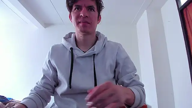 Snapshot of Headhunterdz chatting on March 30, 2026, 3:35 pm Headhunterdz online show from March 30, 2026, 3:35 pm