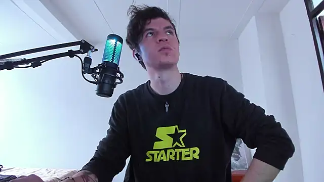 Snapshot of Headhunterdz chatting on March 22, 2026, 10:22 pm Headhunterdz online show from March 22, 2026, 10:22 pm