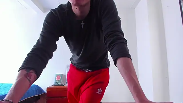 Snapshot of Headhunterdz chatting on April 9, 2026, 6:47 pm Headhunterdz online show from April 9, 2026, 6:47 pm