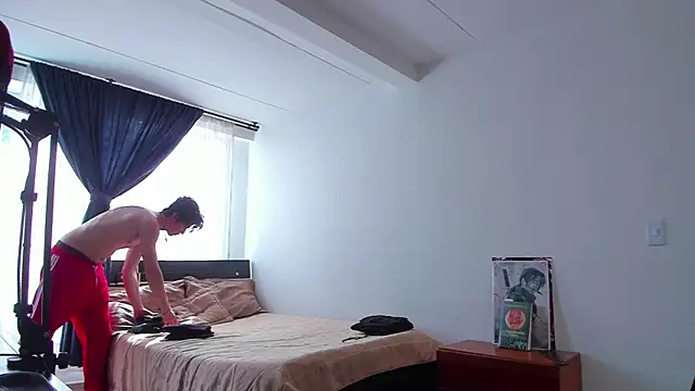 Snapshot of Headhunterdz chatting on April 1, 2026, 7:44 pm Headhunterdz online show from April 1, 2026, 7:44 pm