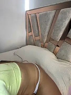 Snapshot of NatashaCruz- chatting on February 18, 2026, 9:11 pm NatashaCruz- online show from February 18, 2026, 9:11 pm