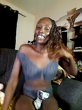 Snapshot of lynnkatrina chatting on July 29, 2026, 1:21 pm lynnkatrina online show from July 29, 2026, 1:21 pm