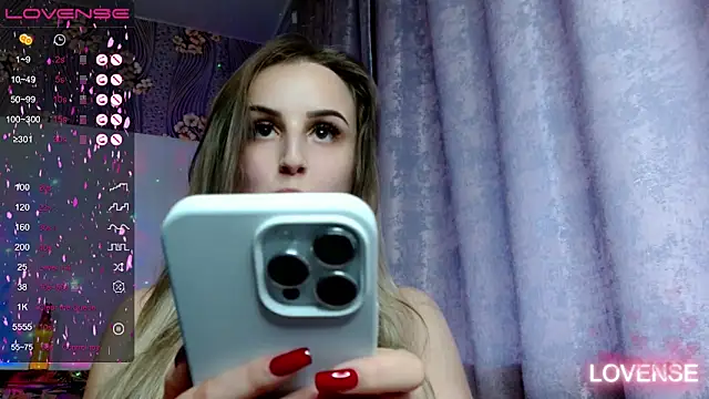 Snapshot of Careys_universe chatting on September 27, 2025, 9:48 am Careys universe online show from September 27, 2025, 9:48 am