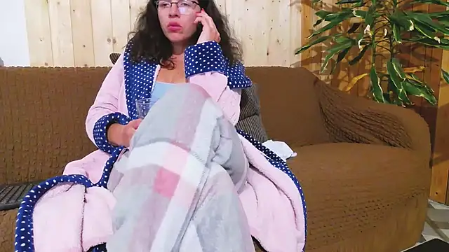 SquirtyMellissaLabia online show from November 16, 2025, 5:50 pm