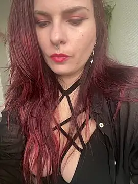 LunaMoongirl online show from February 28, 2025, 2:53 pm