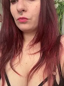 LunaMoongirl online show from March 13, 2025, 2:33 pm