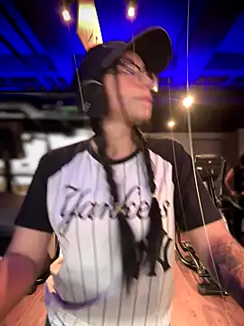 sophie cute66 online show from September 18, 2025, 9:51 pm