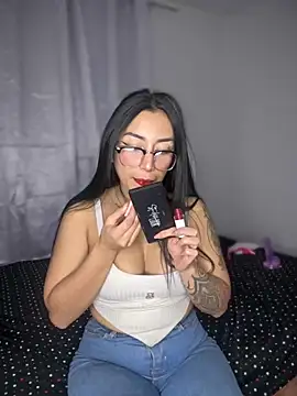 sophie cute66 online show from October 5, 2025, 12:23 am