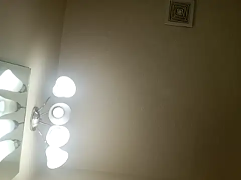 Snapshot of yellowwetfox chatting on April 15, 2026, 1:37 pm yellowwetfox online show from April 15, 2026, 1:37 pm