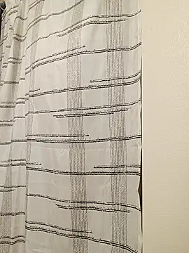 Snapshot of yellowwetfox chatting on March 6, 2026, 8:09 am yellowwetfox online show from March 6, 2026, 8:09 am