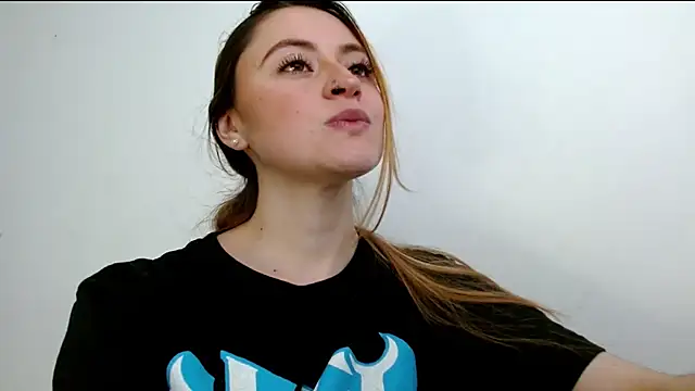 Juls winter  online show from May 30, 2026, 6:46 pm