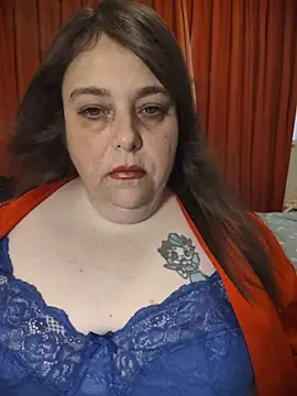 Snapshot of HouseWifeWhore_Milf chatting on July 3, 2026, 12:11 pm HouseWifeWhore Milf online show from July 3, 2026, 12:11 pm