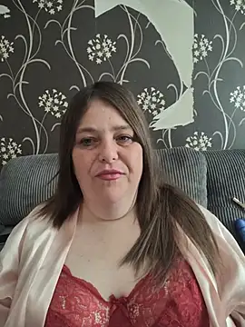 Snapshot of HouseWifeWhore_Milf chatting on June 29, 2026, 2:28 pm HouseWifeWhore Milf online show from June 29, 2026, 2:28 pm
