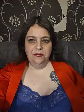 Snapshot of HouseWifeWhore_Milf chatting on June 24, 2026, 5:50 am HouseWifeWhore Milf online show from June 24, 2026, 5:50 am