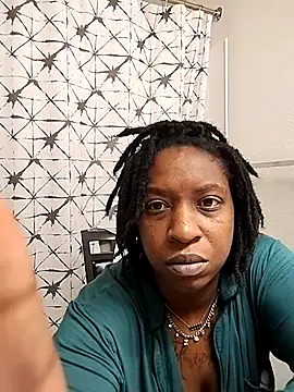 markquanna online show from December 16, 2025, 7:23 am