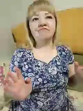 stefanyharper16 online show from September 19, 2025, 8:13 pm