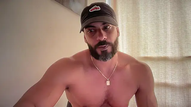 romeolovedark online show from March 5, 2026, 8:38 pm