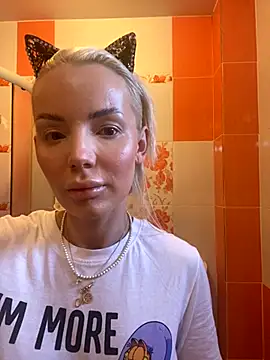 Snapshot of Goddess_Tina chatting on October 28, 2025, 6:56 am Goddess Tina online show from October 28, 2025, 6:56 am