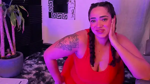 HannaMiillsxh online show from April 13, 2026, 2:54 pm