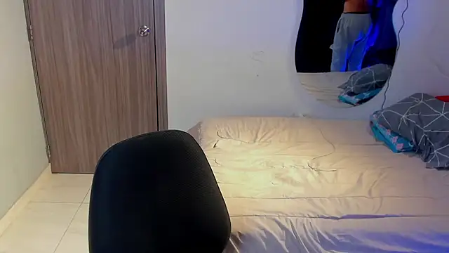 Kris Khalifa69 online show from December 2, 2025, 1:39 am