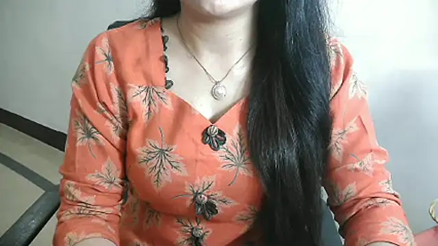 Snapshot of Chanchal--Navya chatting on February 26, 2026, 6:08 pm Chanchal--Navya online show from February 26, 2026, 6:08 pm