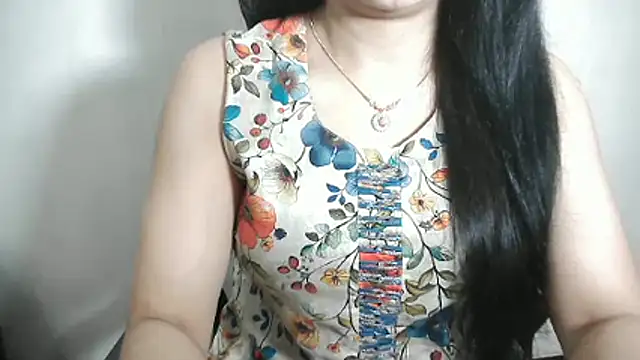 Snapshot of Chanchal--Navya chatting on February 13, 2026, 6:19 pm Chanchal--Navya online show from February 13, 2026, 6:19 pm