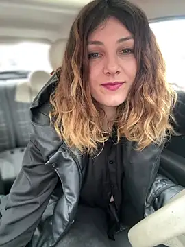 Snapshot of DaisyVibesss chatting on March 12, 2025, 3:29 pm DaisyVibesss online show from March 12, 2025, 3:29 pm