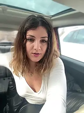 Snapshot of DaisyVibesss chatting on January 28, 2025, 11:17 am DaisyVibesss online show from January 28, 2025, 11:17 am