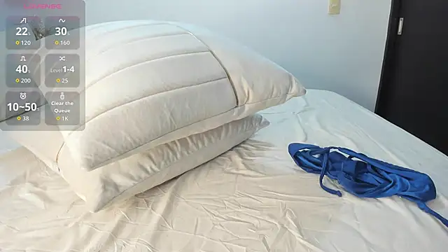 kylie sexy2000 online show from January 8, 2026, 4:35 pm