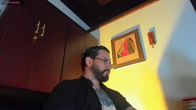 CamiloGray  online show from April 24, 2026, 2:41 pm