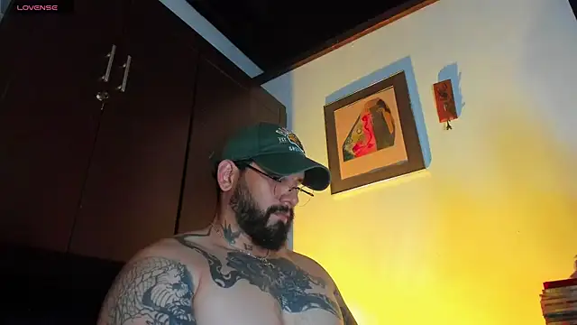 CamiloGray  online show from April 15, 2026, 3:27 pm