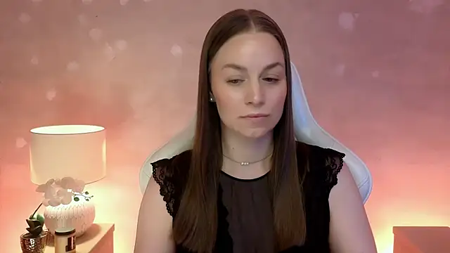 Snapshot of MilaFleur chatting on July 8, 2026, 3:02 pm MilaFleur online show from July 8, 2026, 3:02 pm