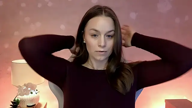 Snapshot of MilaFleur chatting on June 5, 2026, 2:12 pm MilaFleur online show from June 5, 2026, 2:12 pm