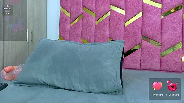 Snapshot of hornyhousekeeper_ chatting on February 28, 2026, 11:43 am hornyhousekeeper online show from February 28, 2026, 11:43 am