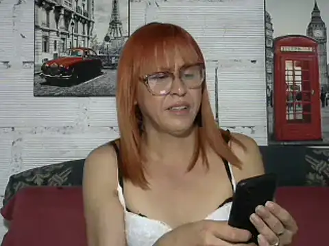 divahot08 online show from January 30, 2025, 6:21 pm