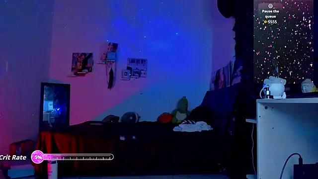 Snapshot of sweetvond_ chatting on October 1, 2025, 11:03 am sweetvond  online show from October 1, 2025, 11:03 am