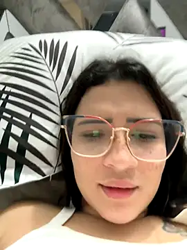 Snapshot of cutesarah_ chatting on September 21, 2025, 5:56 am cutesarah  online show from September 21, 2025, 5:56 am