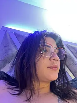 Snapshot of cutesarah_ chatting on February 16, 2025, 3:47 am cutesarah  online show from February 16, 2025, 3:47 am