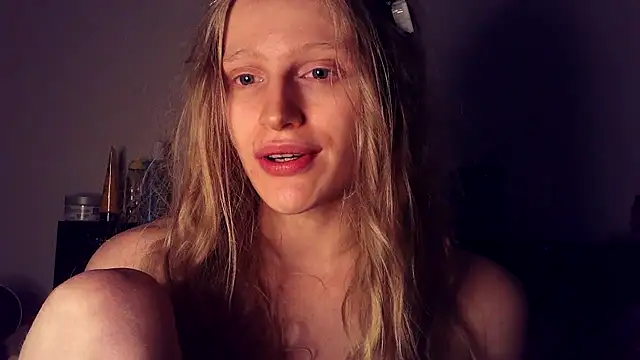 Snapshot of VeronicaJoyful chatting on January 25, 2025, 2:04 am VeronicaJoyful online show from January 25, 2025, 2:04 am