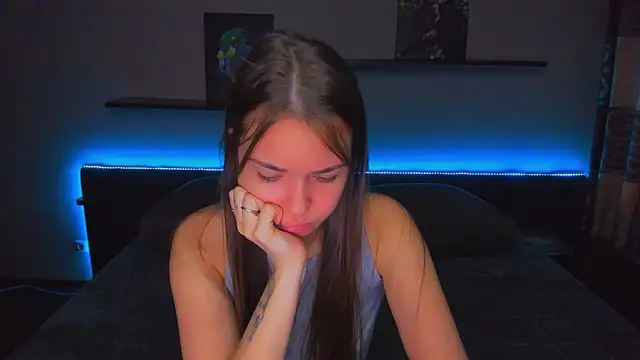 Snapshot of AlexaBarkley chatting on March 5, 2026, 12:40 am AlexaBarkley online show from March 5, 2026, 12:40 am