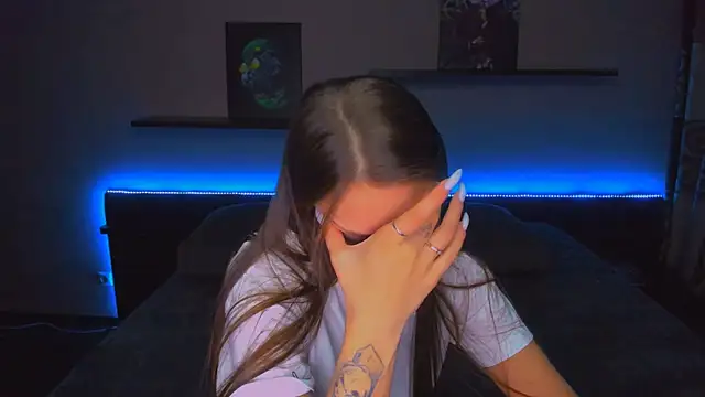 Snapshot of AlexaBarkley chatting on February 3, 2026, 11:10 pm AlexaBarkley online show from February 3, 2026, 11:10 pm